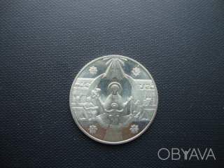 Продам пам'ятні та ювілейні монети України різних номіналів.