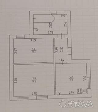 Окремий будинок на 2 кімнати зі зручностями.