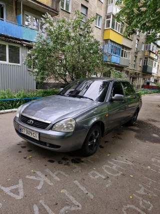 Пріора 2008 рік 1.6