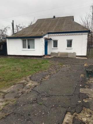 Продам будинок в селі