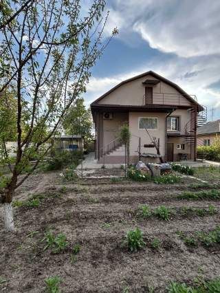 Продаж будинку на Петрівці
