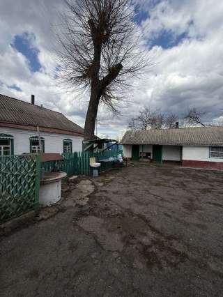 Продам будинок в гарному стані