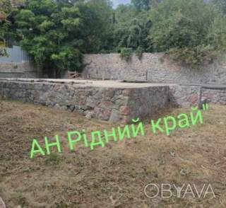 Продам земельну ділянку в центрі з недобудовою