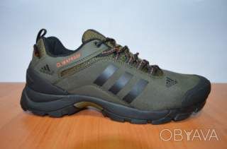 Кроссовки мужские Adidas Terrex.