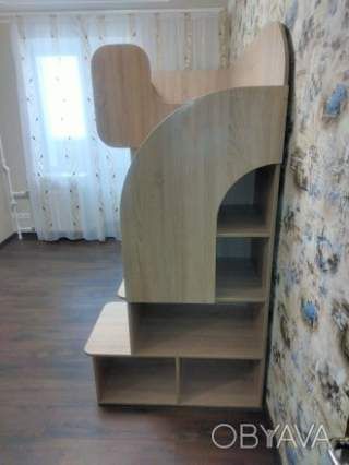Продам ліжко чердак великог розміру. Терміново. Стан нової