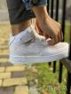 NIKE AIR FORCE белые.