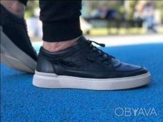 Стильные молодежные кеды Gross.