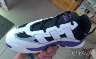 Кроссовки Nike.с 36 и 37 размер.
