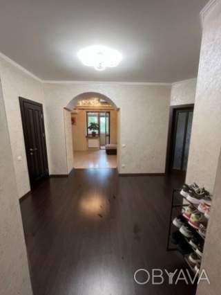 Продаж квартири 90 кв код № 213-130-278