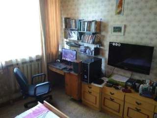 СРОЧНО!! родам 2 ком квартиру 57м.кв
