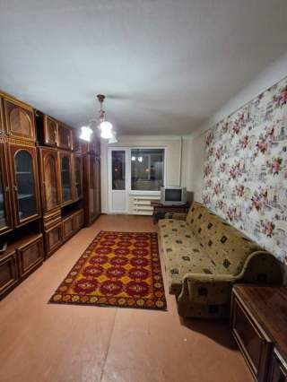 4х кімнатна,  Раковка