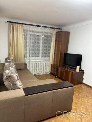 1а кв. в цегляному будинку р-н Мотеля