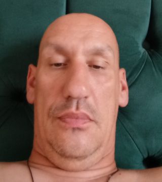 Ален де Лон  прийшов в гості 0969464276