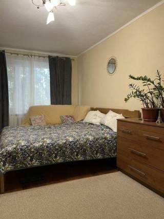 Продам 2/х кімнатну квартиру на Європейській.