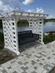 Качель из дерева, садовая