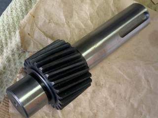 Вал-шестерня редуктора на волчок-мʼясорубку К7-ФВП-200. Заводська. Нов
