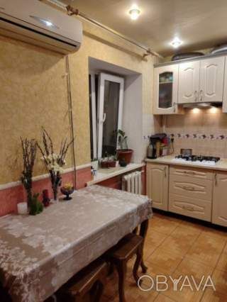 Продаж 3-х кімнатної квртири студію р-н Фурманова код № 213-127-948