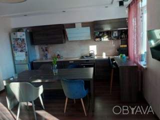 Продаж квартири, мікрорайон Левада. код № 213-127-933