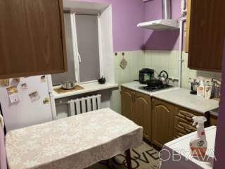 Оренда 1 кімнатної квартири в районі Березового скверу код № 112-018-116