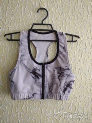 Спортивний топ на поролоні, р.34, Missguided