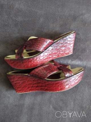 Легесенькі мякесенькі кожані шкіряні шльопанці, шльопки, р. 37