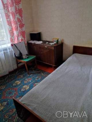 Сдам комнату с хозяйкой на Половках Коммунальные включены.