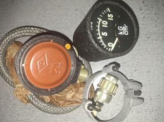 Куплю покажчик тиску ТЭМ-15 (ТЕМ-15)