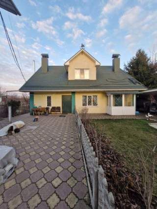 Будинок + готовий бізнес