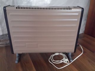 Обогреватель двух диапазонный. Для обогрева помещения.