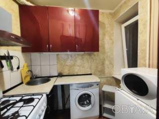 Продам однокімнатну квартиру гостинка/Молодіжний