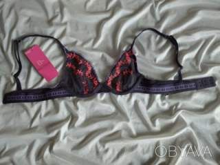 Новий красивий прозорий бюстгальтер з сіточки, 65 А/30 А, M&S, Банглад