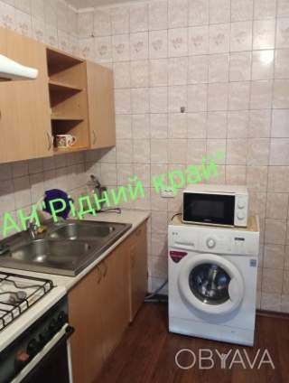 Здамо простору квартиру з окремим входом