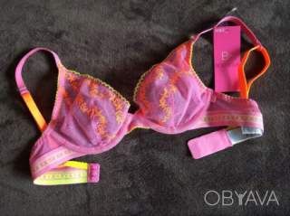 Яскравий прозорий бюстгальтер з сіточки і вишивки, 65 С/30 С, M&S