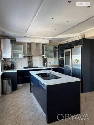 3-комнатная квартира, 134.1 м.кв.