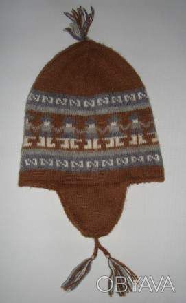Вязана шапка-чульо коричневого кольору з візерунком chullo