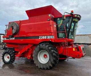 Комбайн роторний Case IH 2388