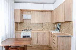 1 кімнатна квартира з ремонтом, меблями та технікою, вул. Полюсна